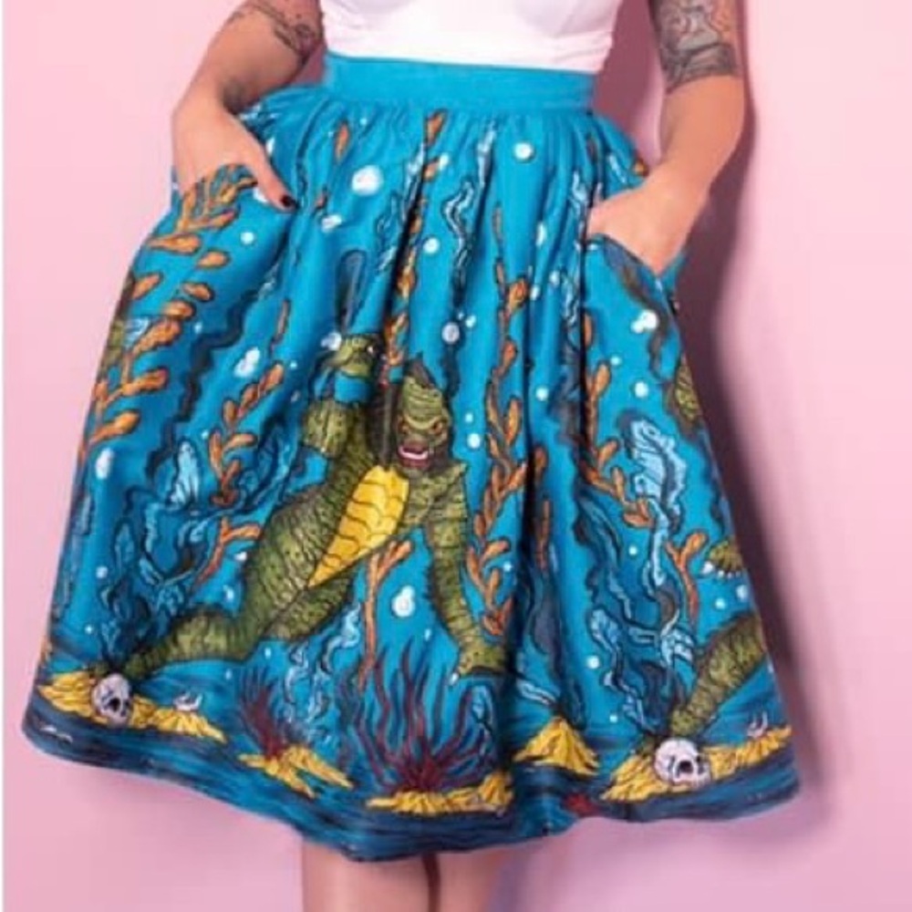 EUC Vixen by Micheline Pitt Swamp Monster Skirt size Medium